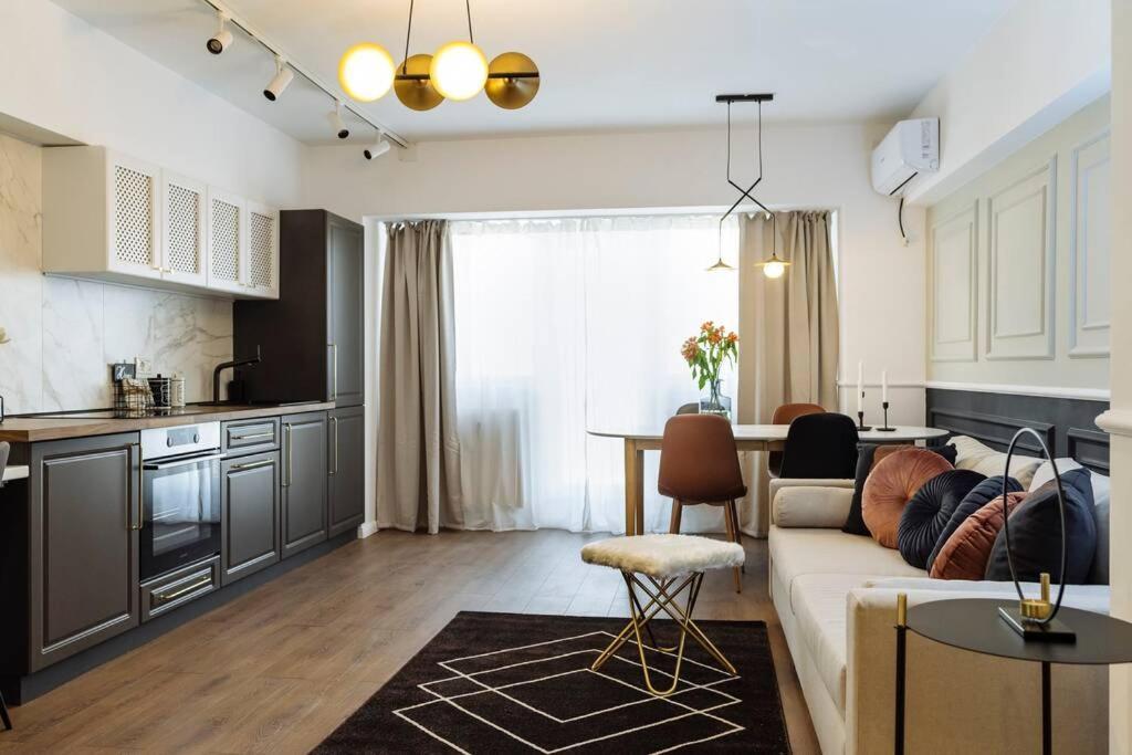 Panoramic Apartment - 4Br - Piata Unirii Bucarest Esterno foto